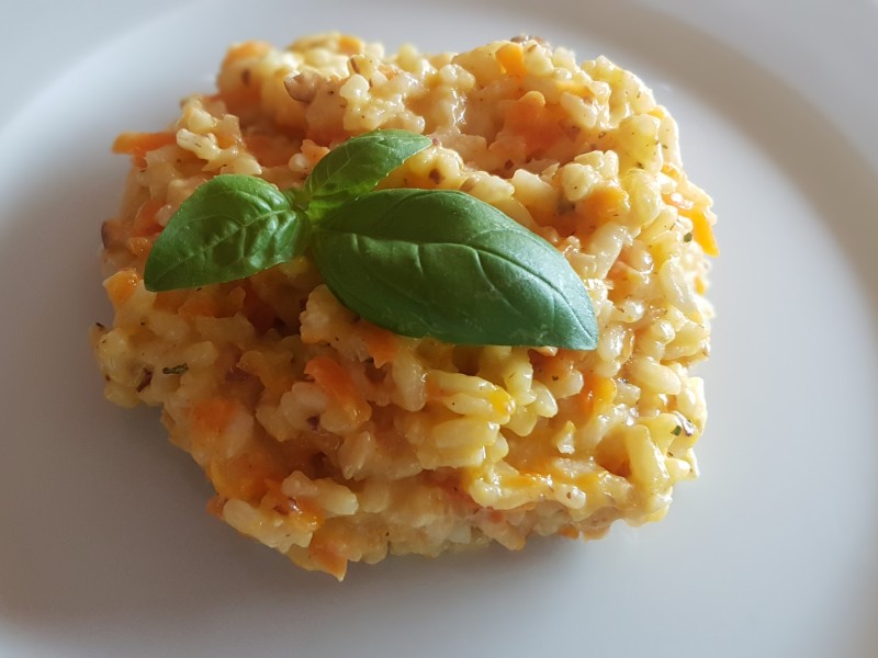 Rüebli-Nuss-Risotto