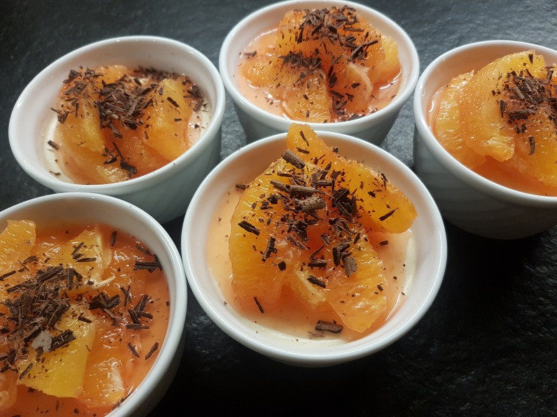 Panna Cotta mit Orangen